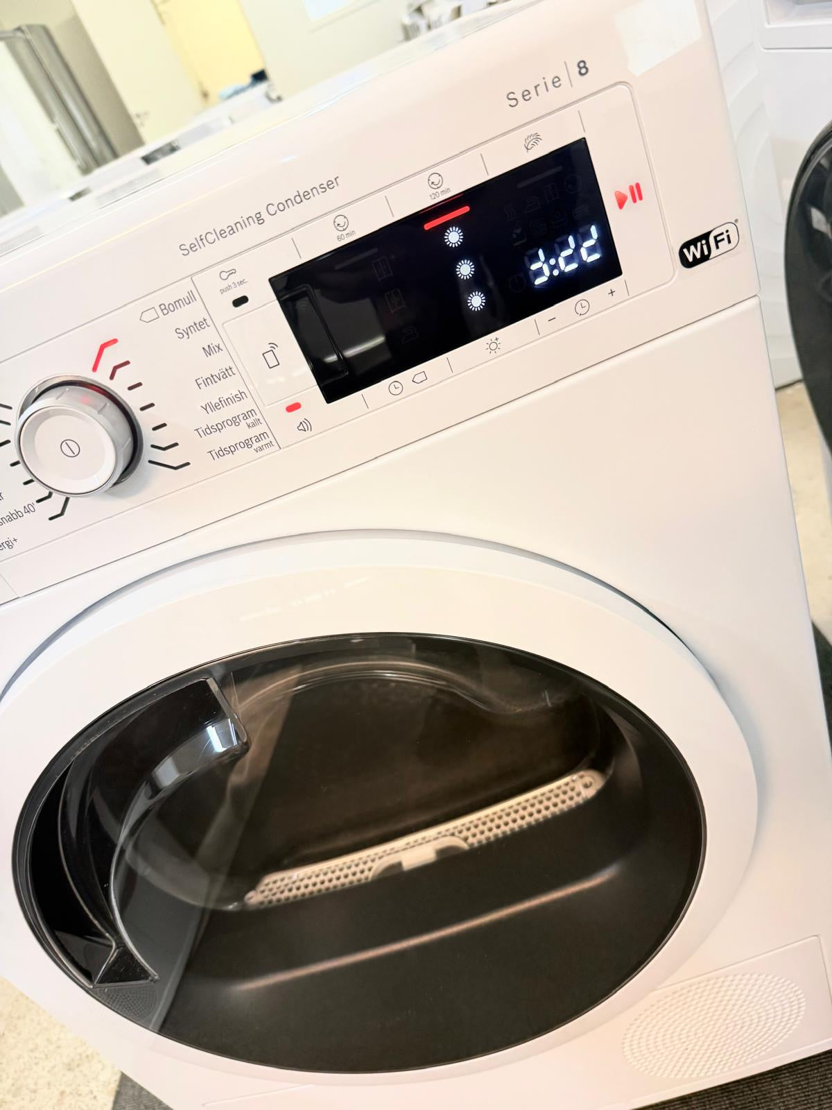 Bosch S8 torktumlare