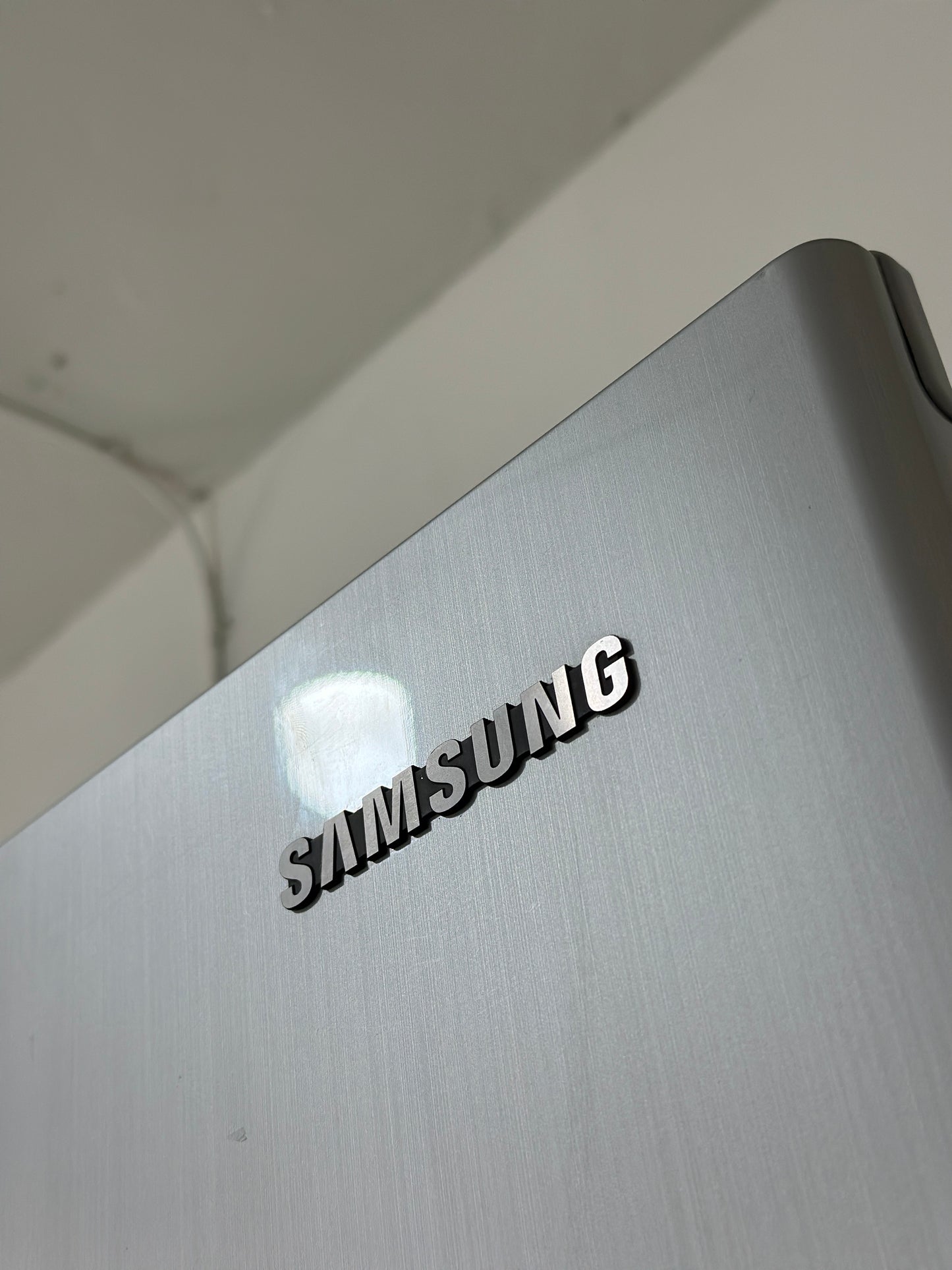 đ§ SĂ€ljes: Samsung RSA1UHPE Side-by-Side Kyl/Frys