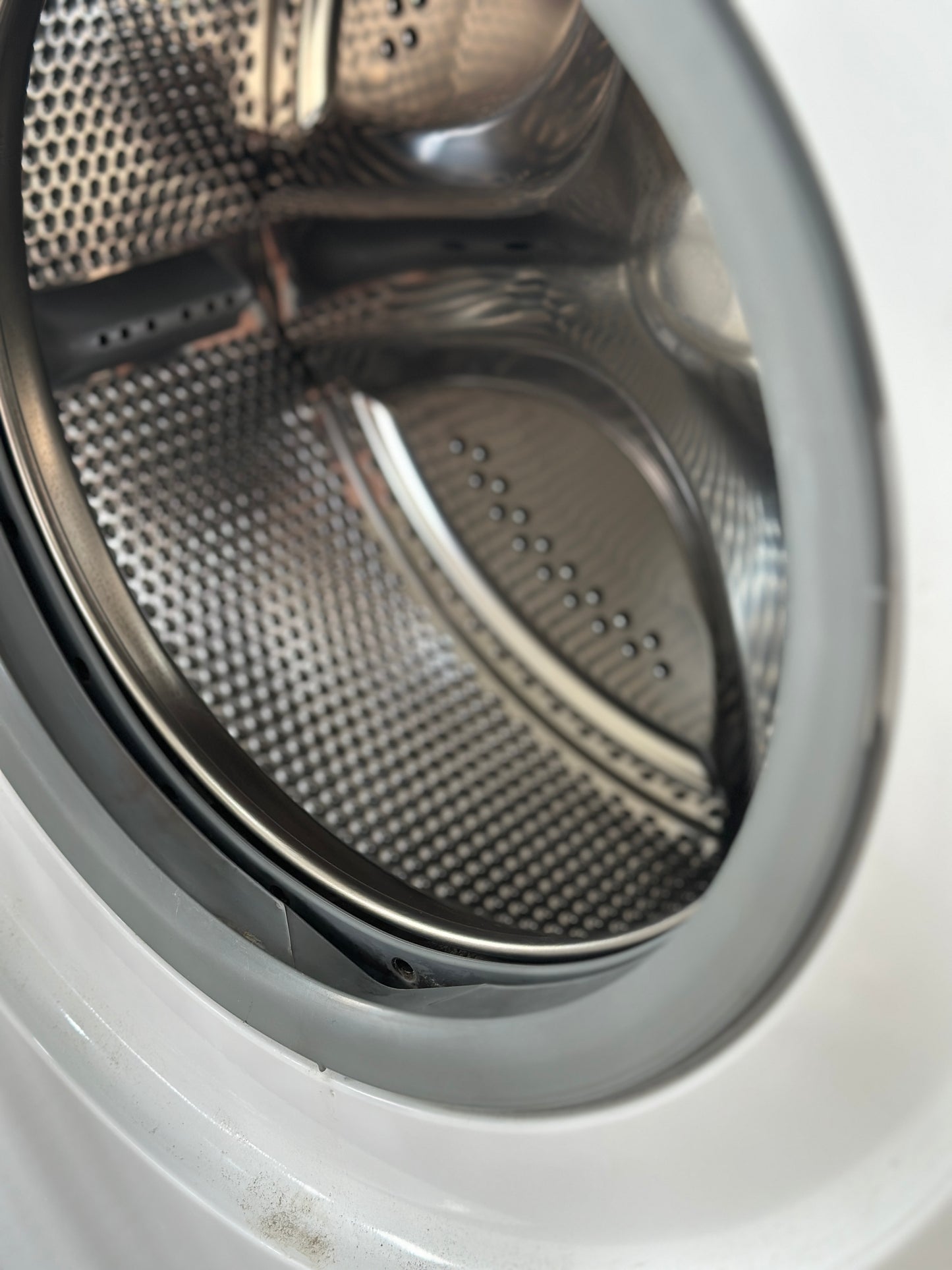 Electrolux EW6S5404E1 Slimline Tvättmaskin – Kompakt & Energismart!