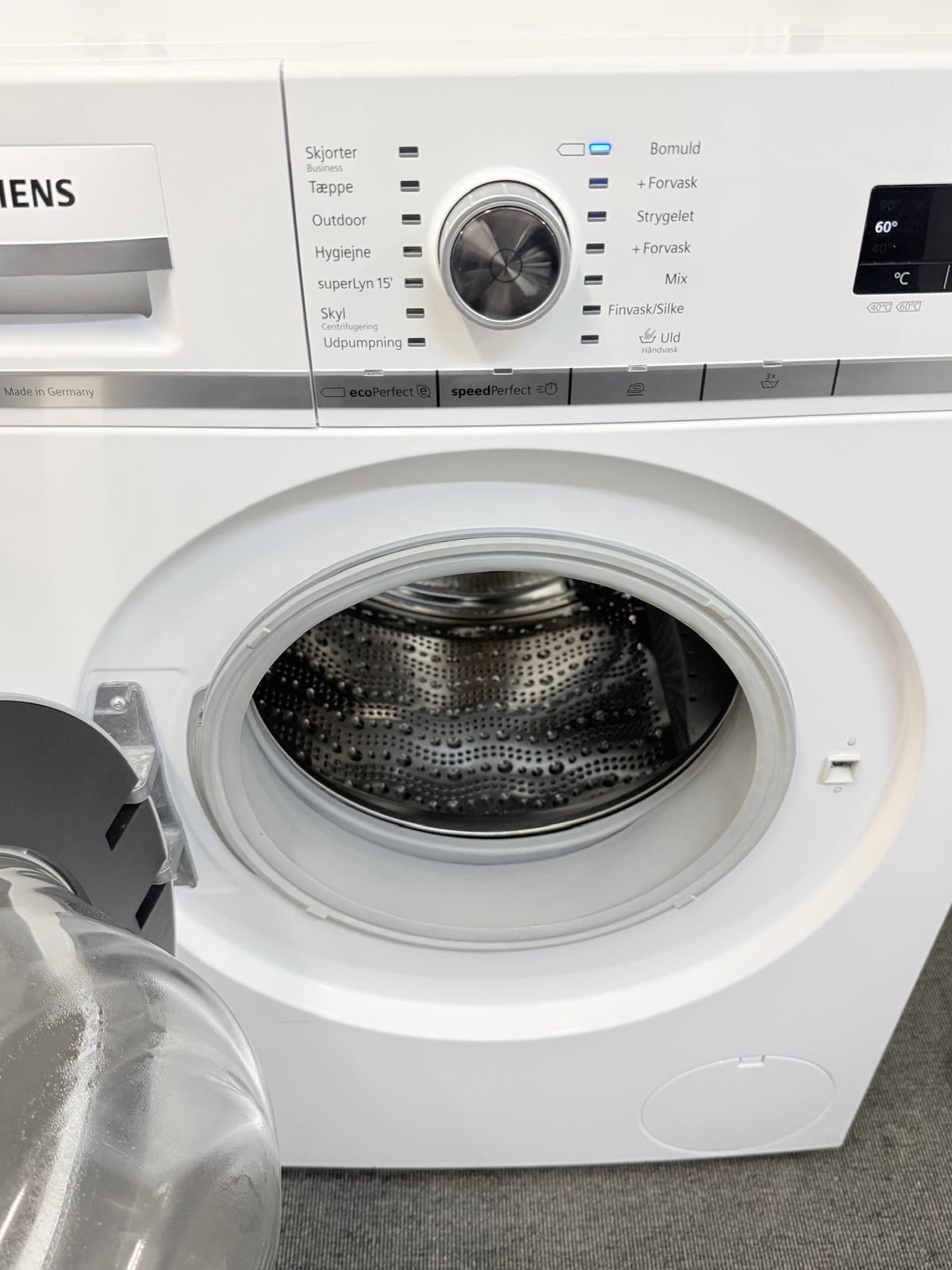 Siemens IQ700 tvättmaskin