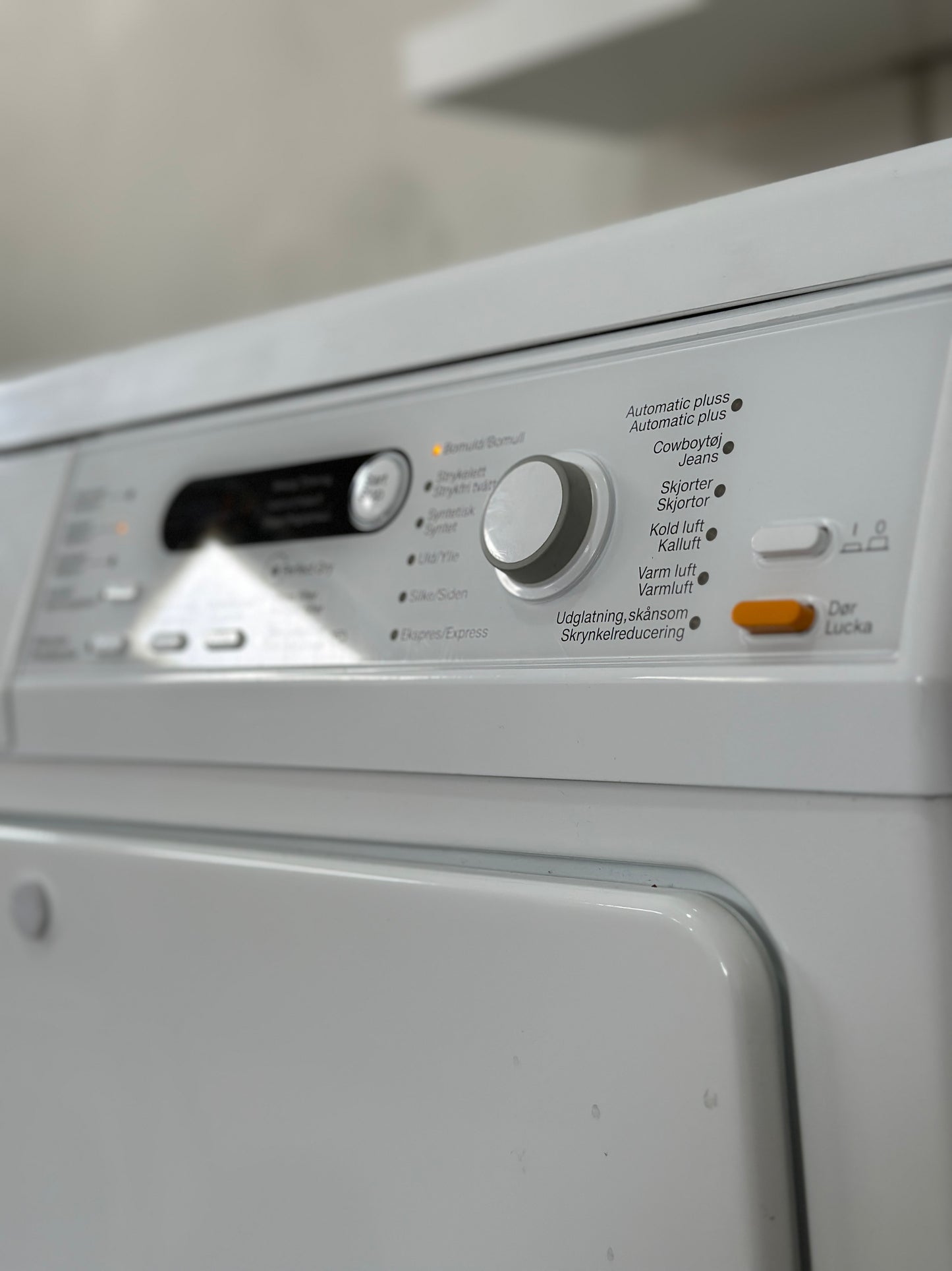 Miele SOFTTRONIC
T 8827 WP torktumlare