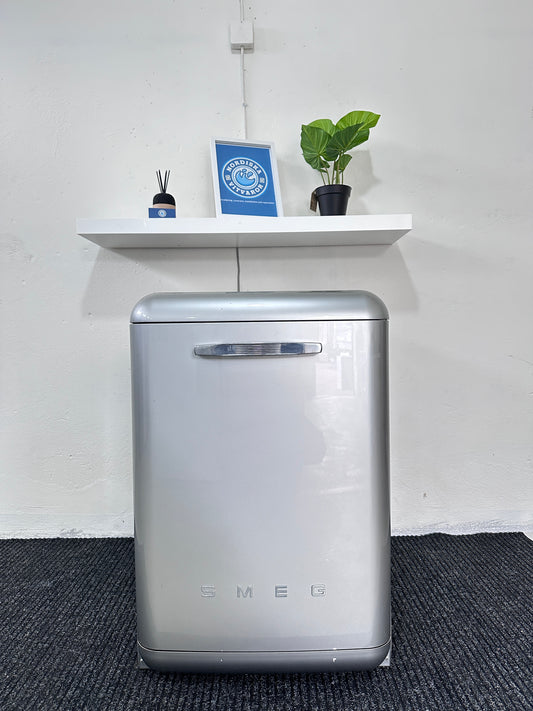 Smeg Silver diskmaskin