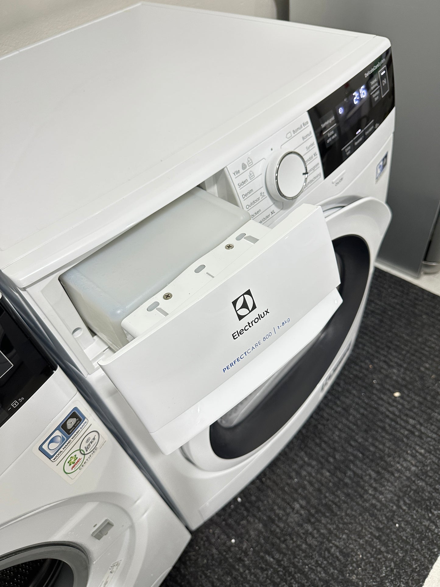 🧺 Electrolux EDH8000W2 + EW6F5349P3 – Komplett tvätt & tork i toppklass!