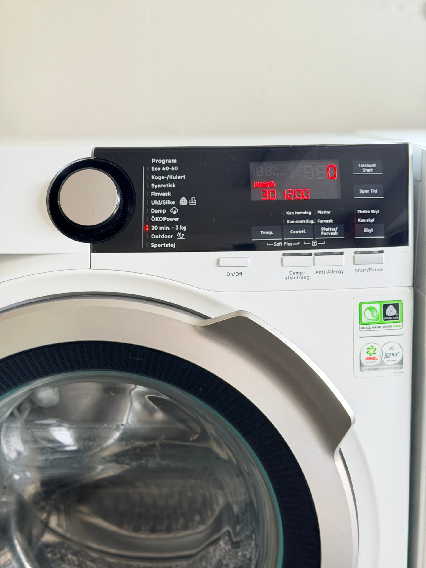 AEG 8000 Series Tvättmaskin
