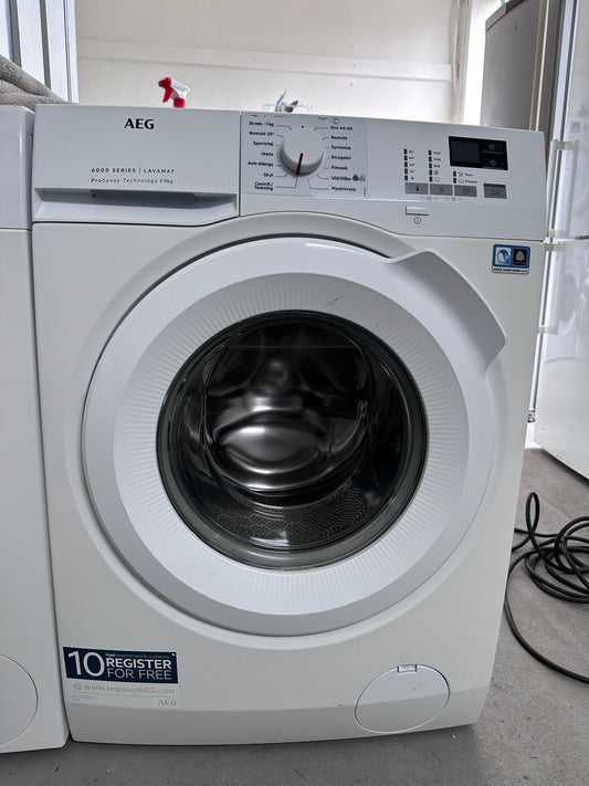 AEG tvättmaskin