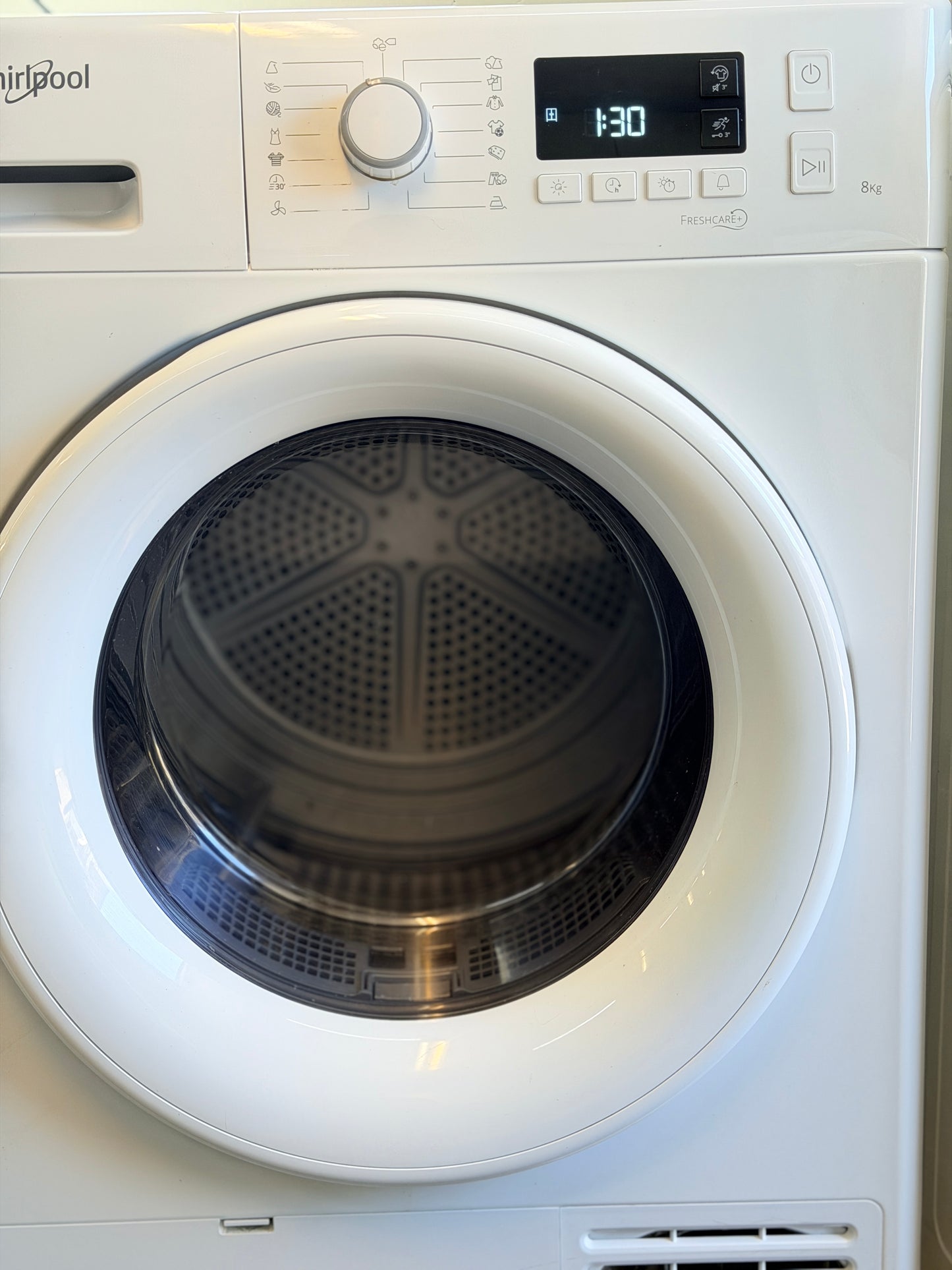 Whirlpool FT CM11 8XB EU – 8 kg Värmepumpstorktumlare